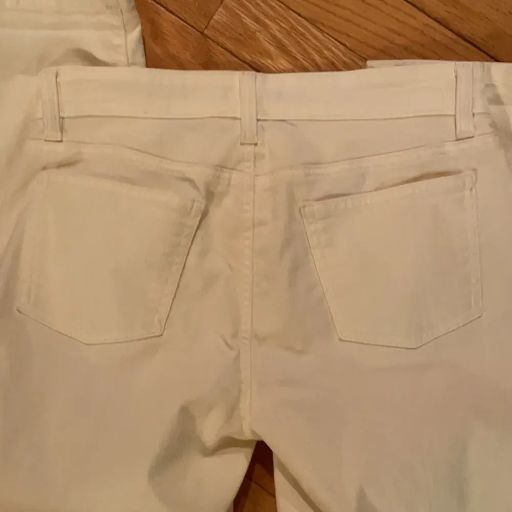 Eileen Fisher white skinny jeans size 2 - Picture 7 of 7